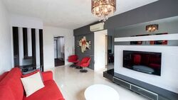 Sunrise Gardens (D28), Condominium #606467001